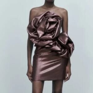 NWT ZARA Voluminous Flower Strapless Cocktail Dress Size XS J0186